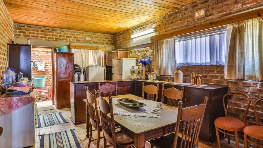 4 Bedroom Property for Sale in De Kelders Western Cape